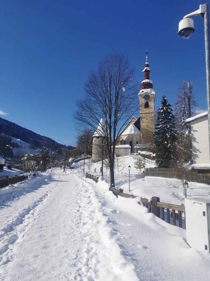 Fiocco Di Neve Hotel Tarvisio Exterior photo